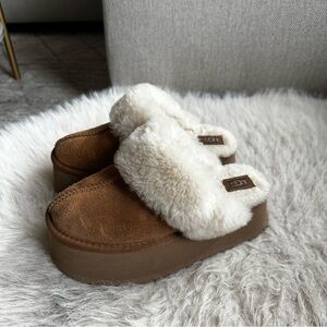 UGG Platform Slippers Chestnut 6